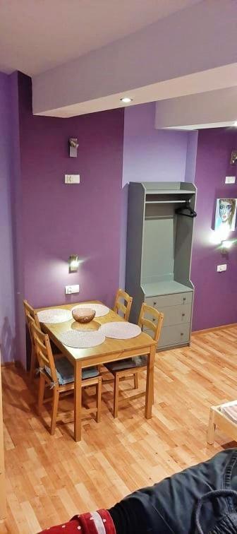 Jopi Hostel Katowice Centrum Εξωτερικό φωτογραφία