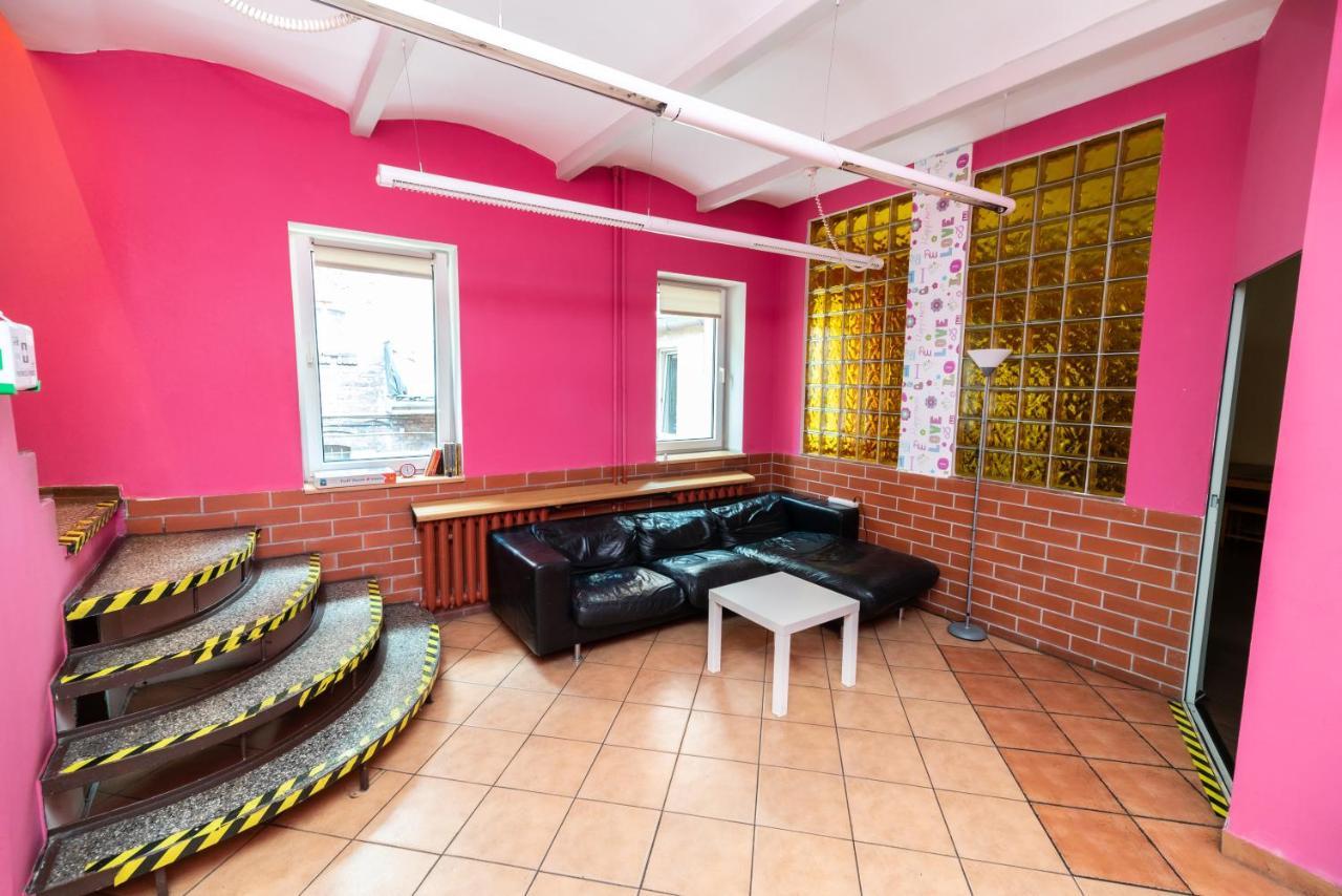 Jopi Hostel Katowice Centrum Εξωτερικό φωτογραφία