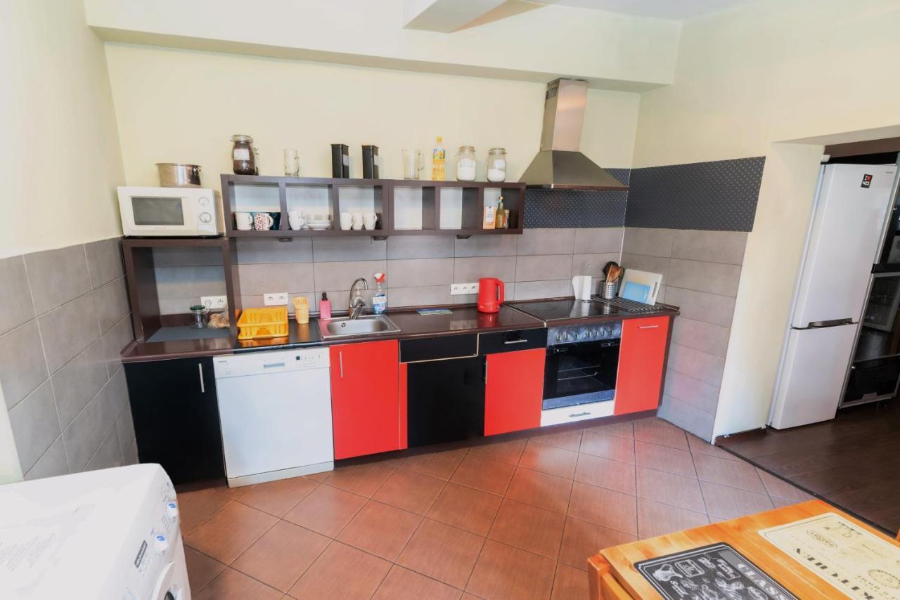Jopi Hostel Katowice Centrum Εξωτερικό φωτογραφία