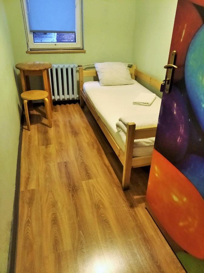Jopi Hostel Katowice Centrum Εξωτερικό φωτογραφία