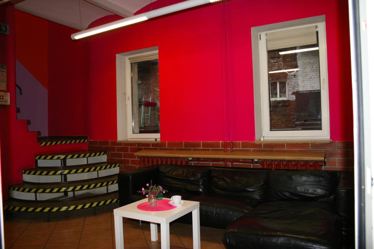 Jopi Hostel Katowice Centrum Εξωτερικό φωτογραφία