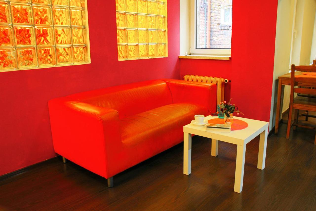 Jopi Hostel Katowice Centrum Εξωτερικό φωτογραφία